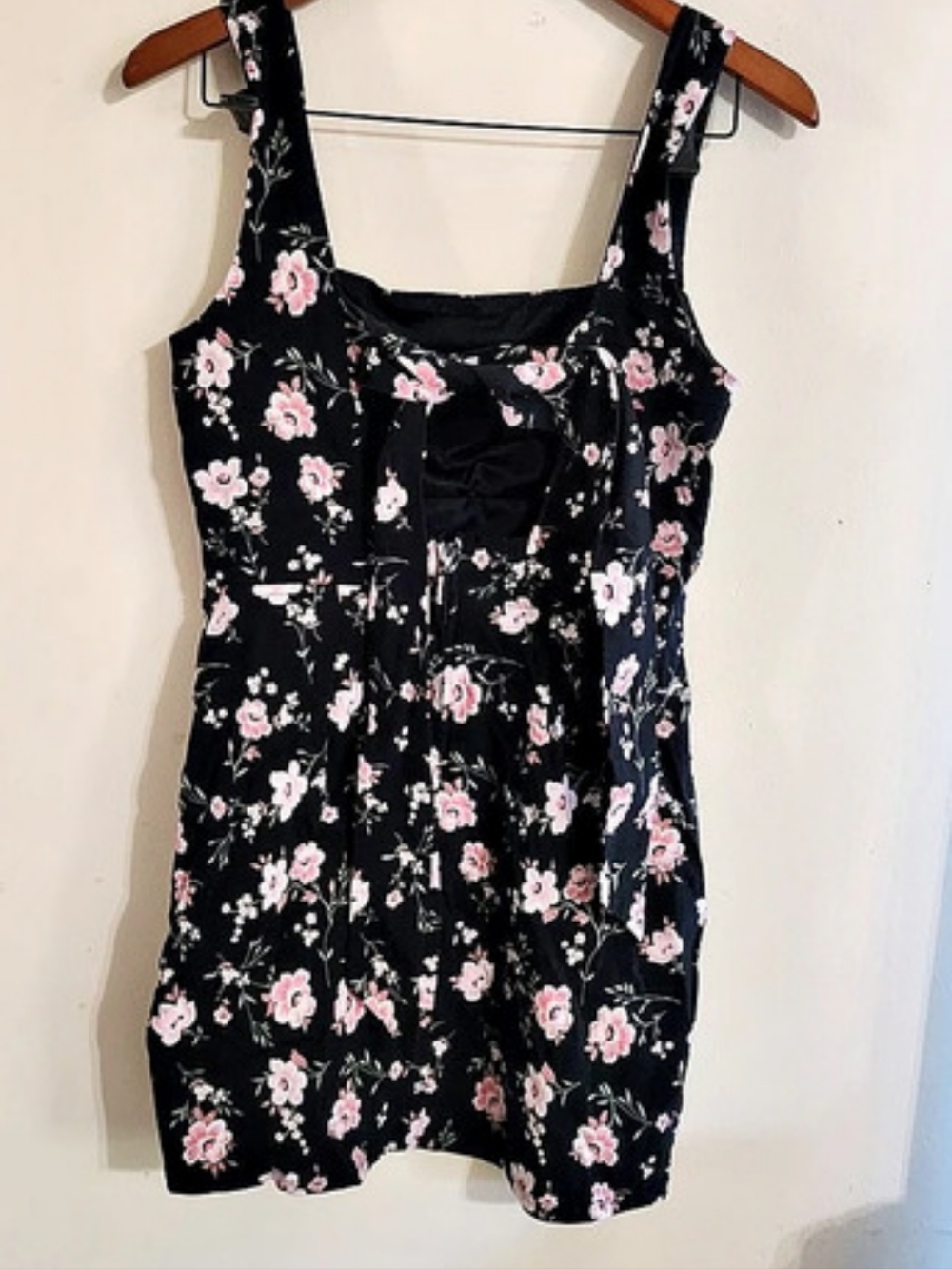 Trixxi Black & Pink Floral Square-Neck Tie-Back Mini Dress — Size L